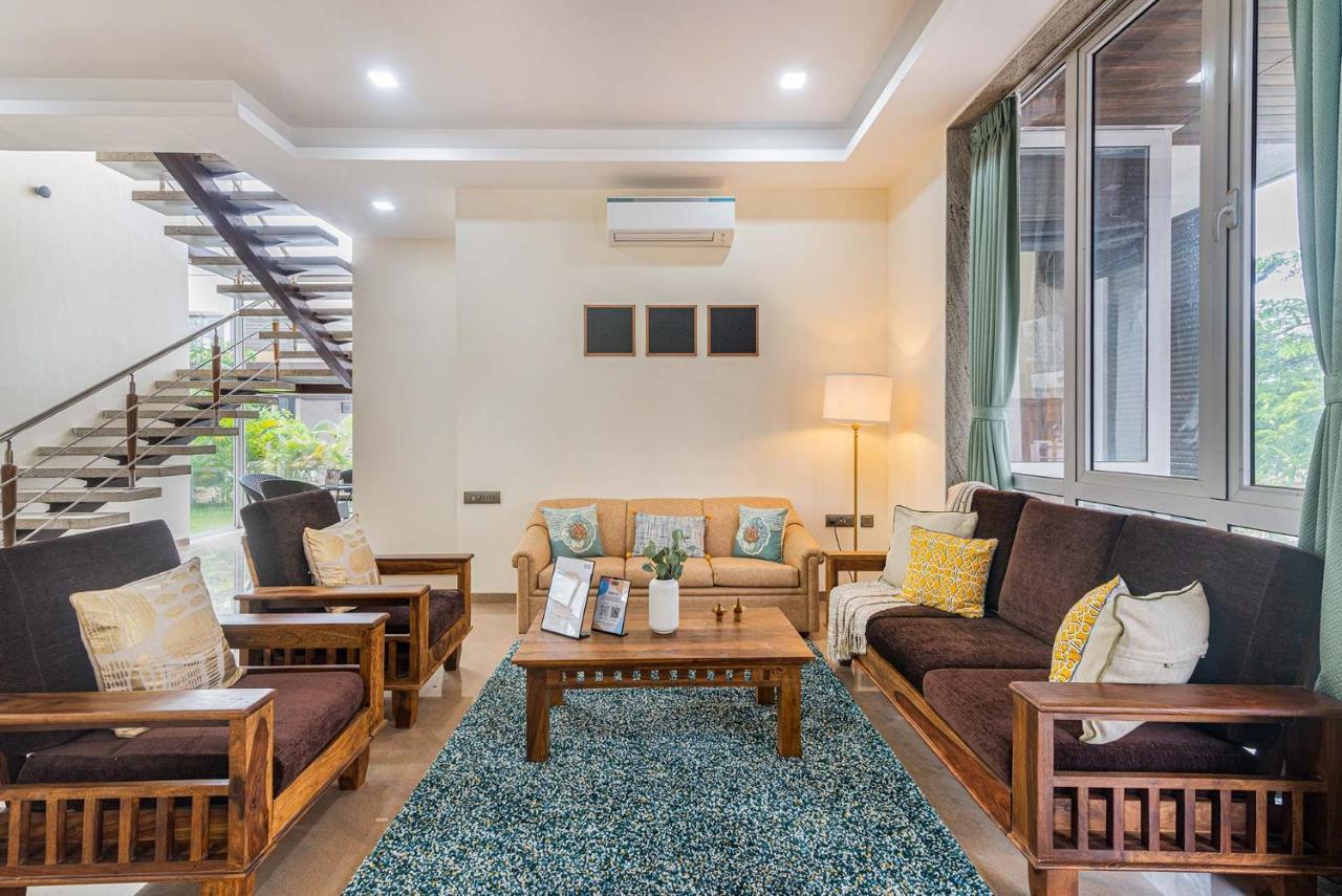 Sierra Skies By Stayvista - A Mountain-View Villa Featuring A Rooftop Swimming Pool, Jacuzzi, Turf, And A Gym For An Elevated Stay Lonavla Exterior foto